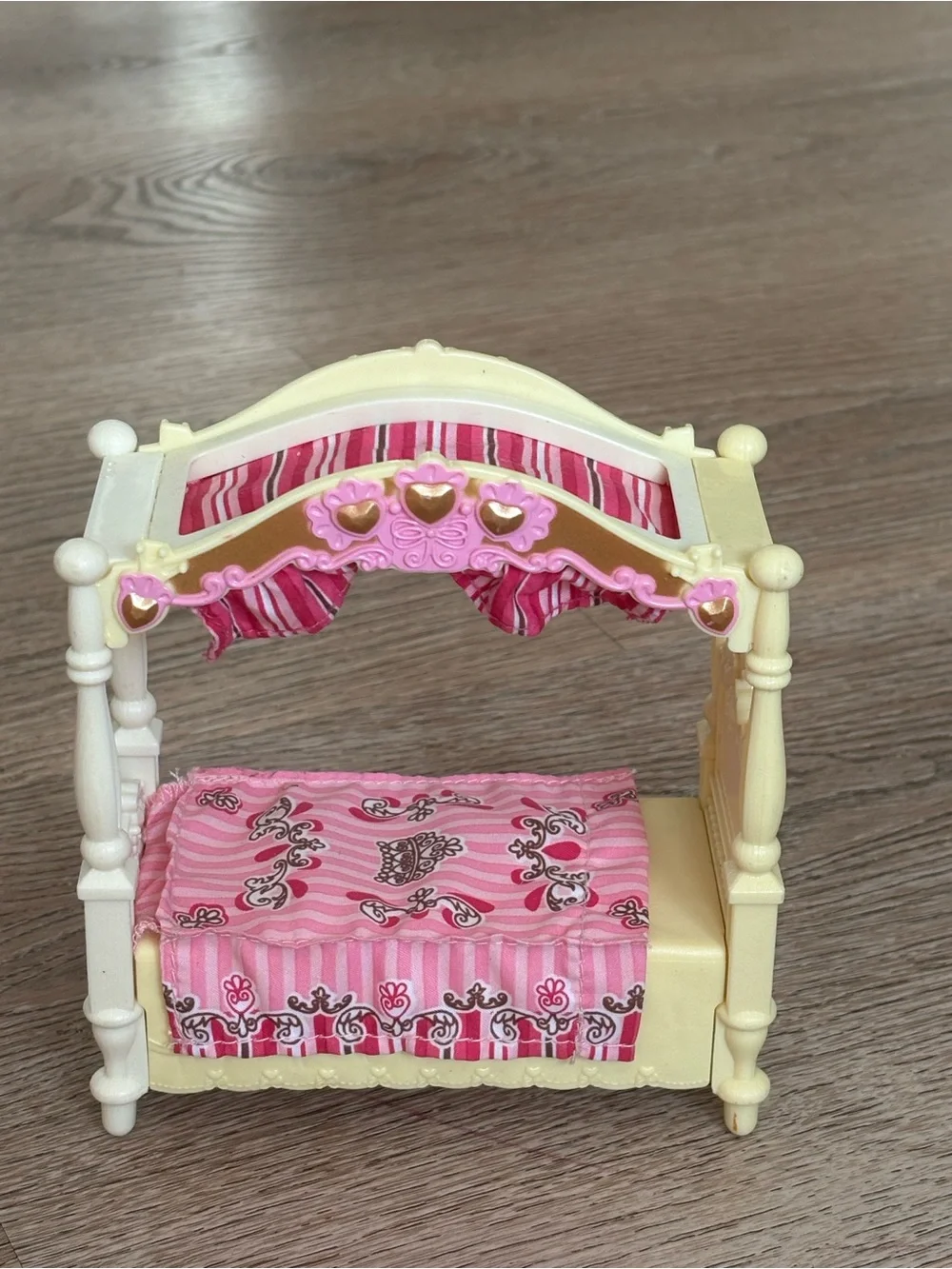 Fisher-Price Loving Family Princess Canopy Bed & Bookcase Dollhouse Furniture 09